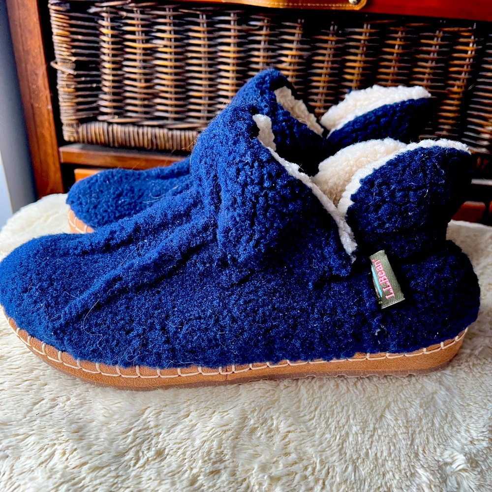 NWOT L.L.Bean slippers